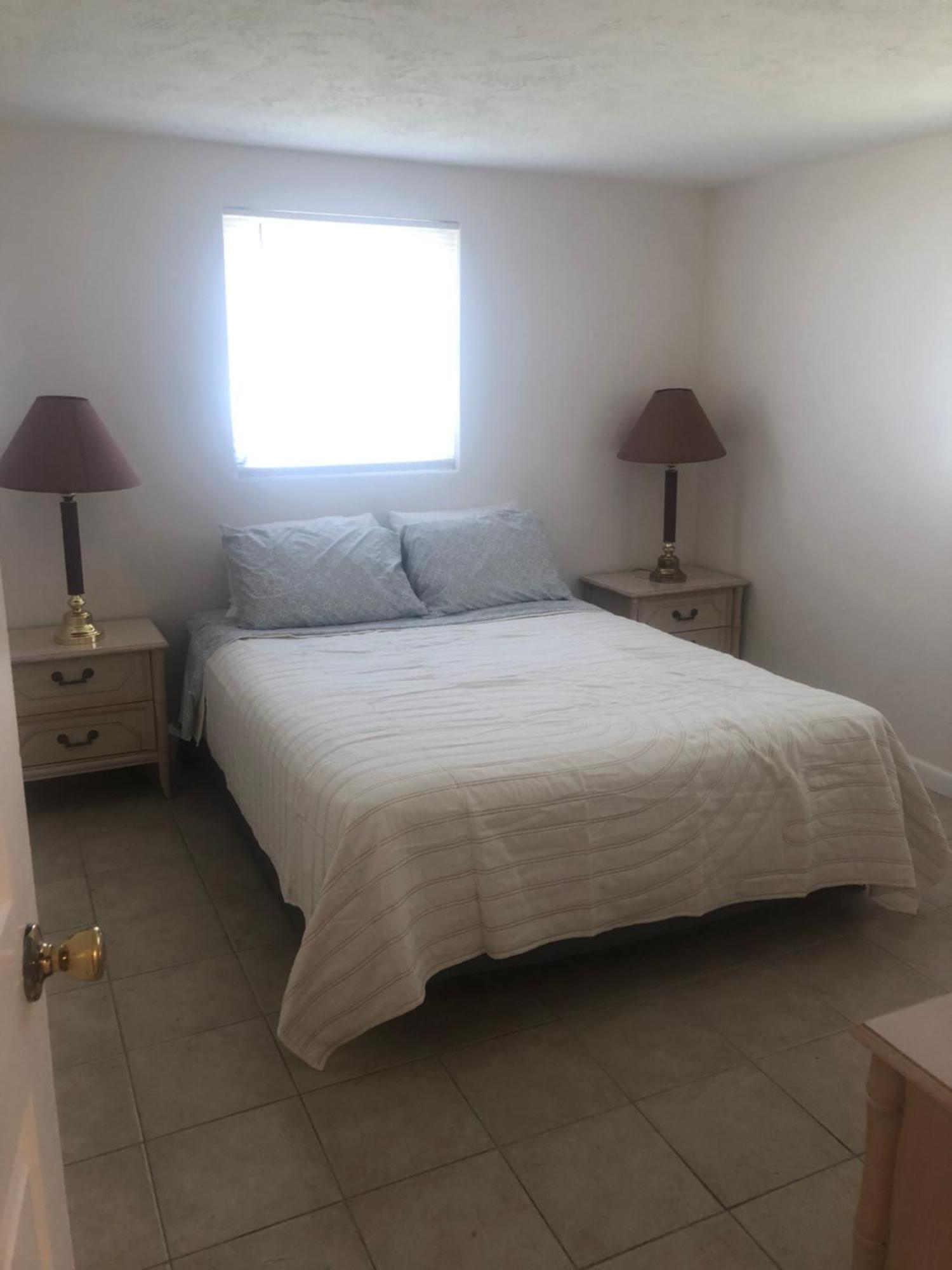 Small Cozy Home Beverly Hills Bagian luar foto