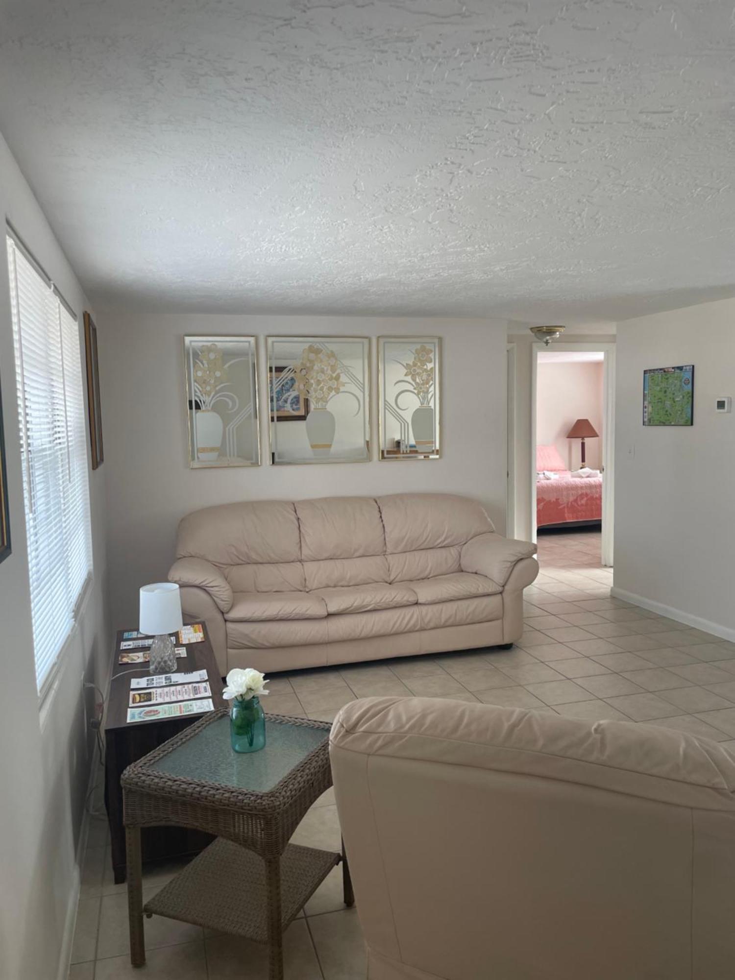 Small Cozy Home Beverly Hills Bagian luar foto
